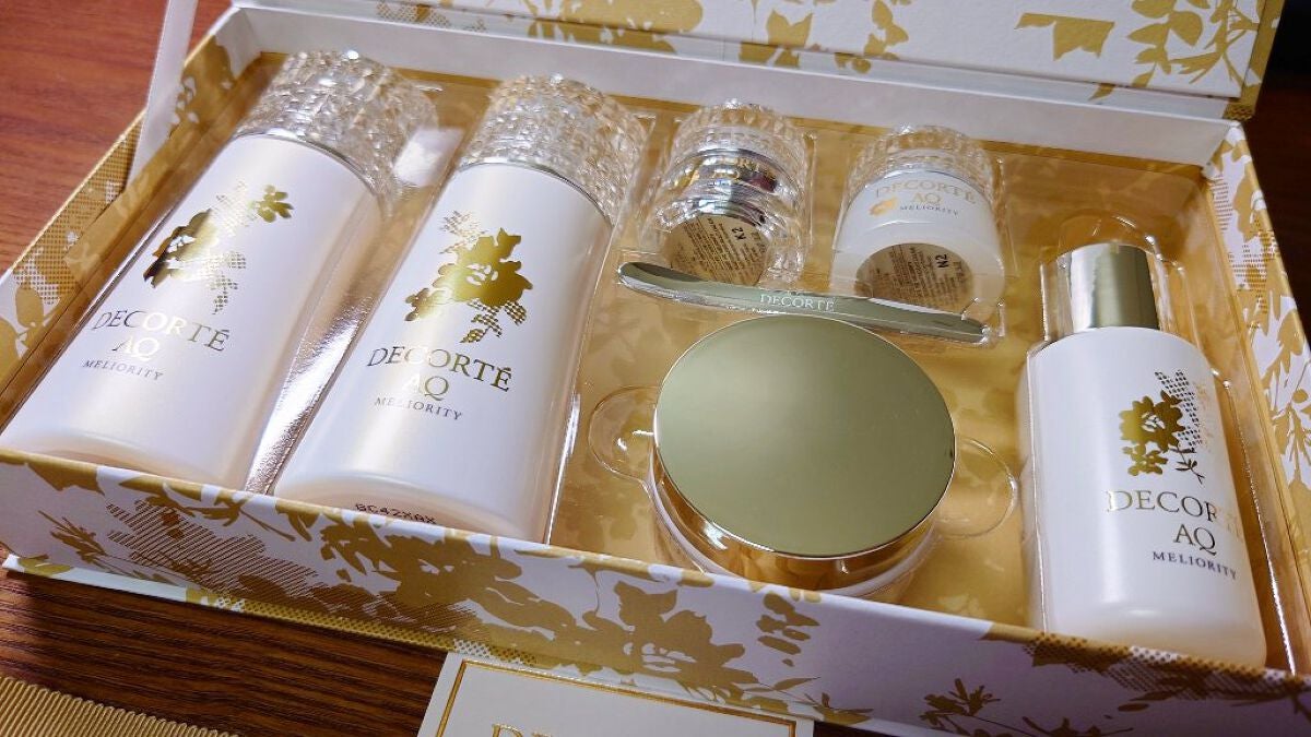 コスメデコルテ AQ ミリオリティ ラグジュリアス コフレ III /DECORTÉ/メイクアップキットを使ったクチコミ(1枚目)