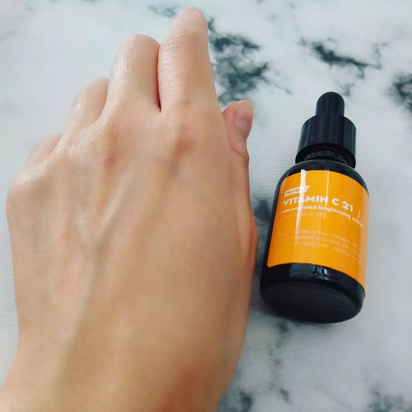 ビタミンC21セラム/Frankly/美容液を使ったクチコミ(6枚目)