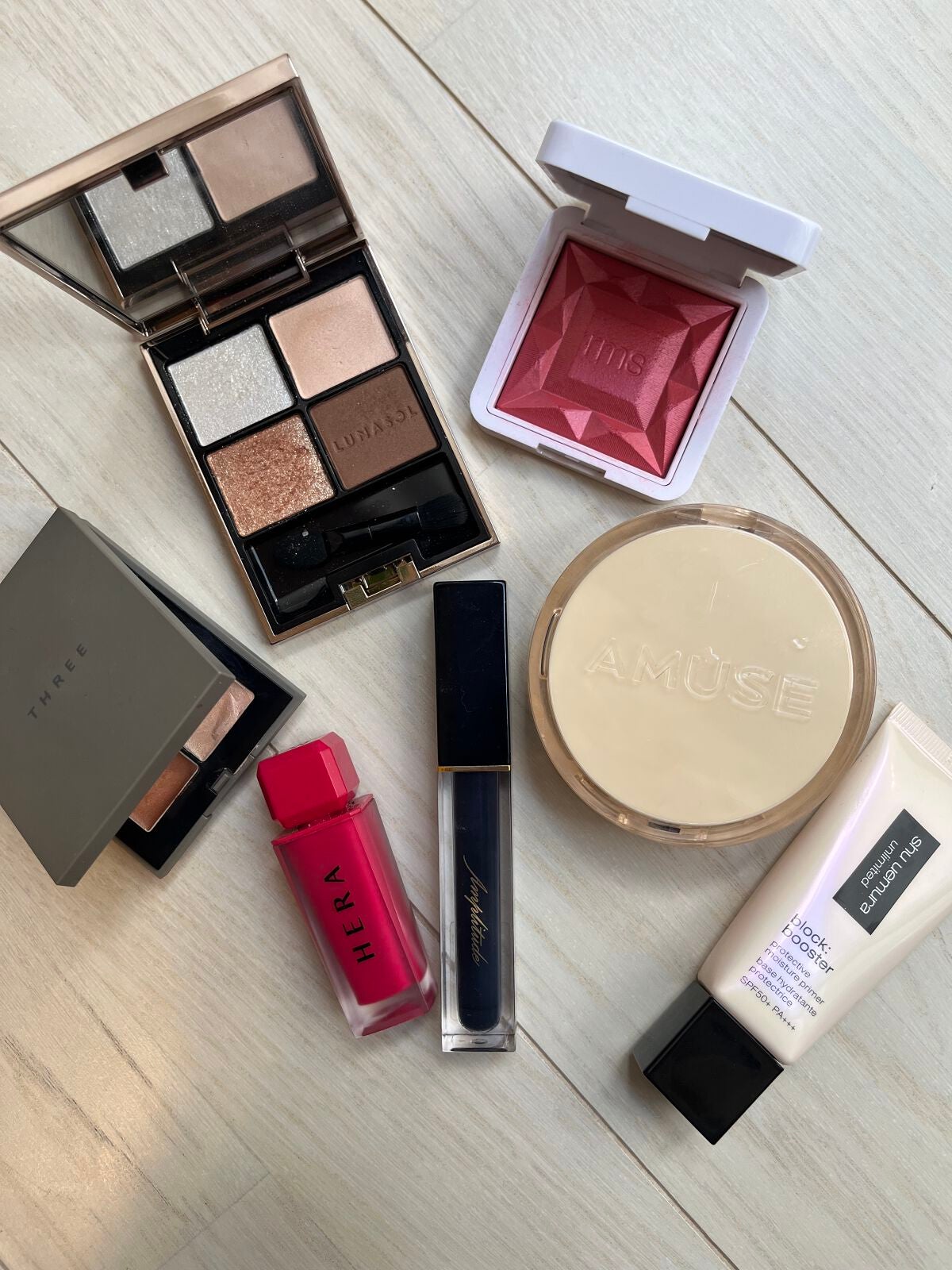 THREE シマリング グロー デュオ/THREE/クリームハイライトを使ったクチコミ(1枚目)