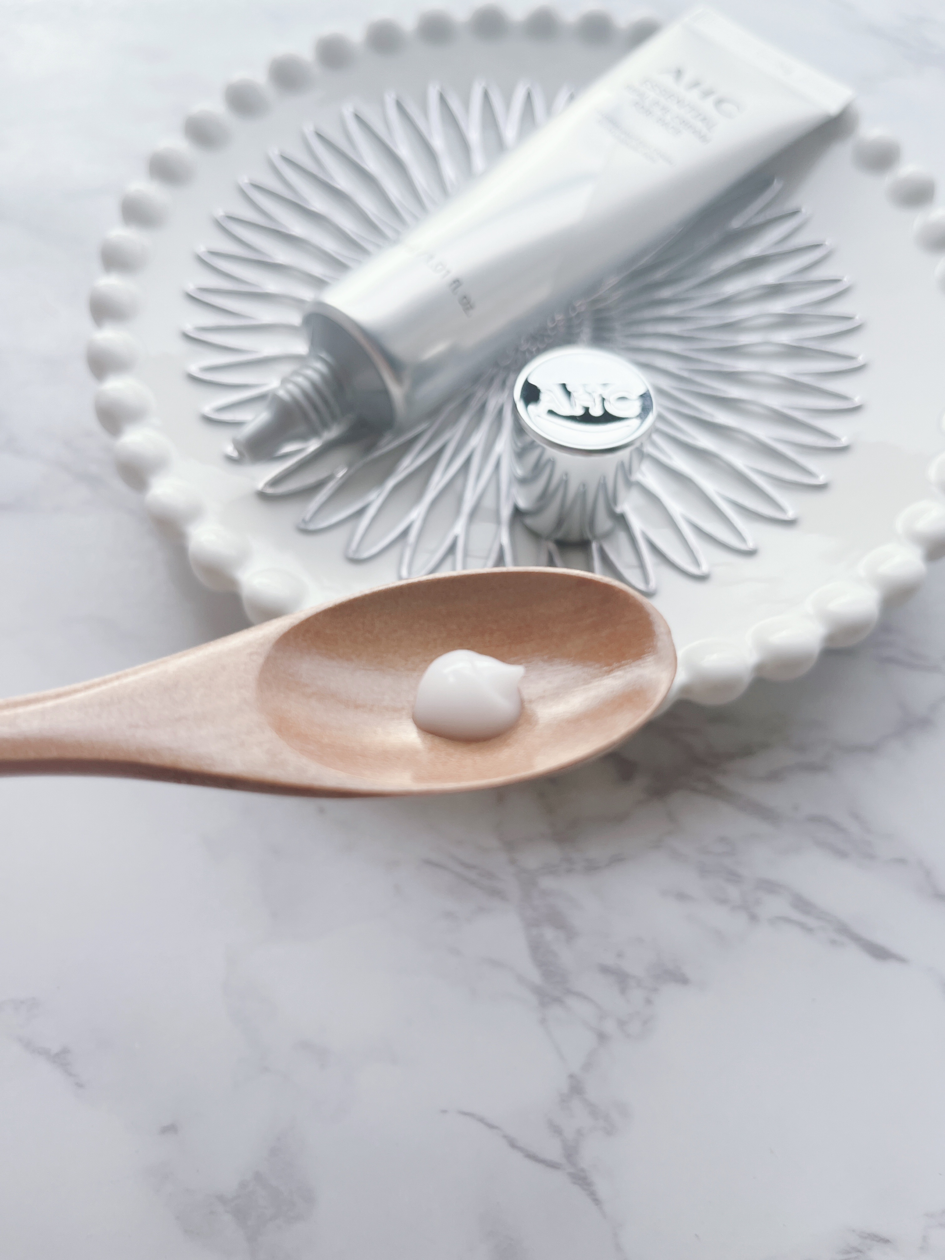 エッセンシャル リアル アイクリーム フォーフェイス/AHC/アイケア・アイクリームを使ったクチコミ（2枚目）