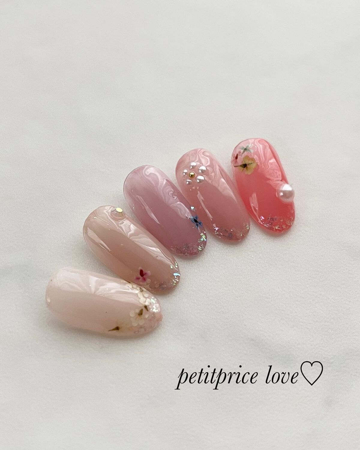 のりちょ🐰自分を労るごほう"美"レシピ on LIPS 「プチプラシアーカラーシリーズ×エフェクトパウダーフレンチwit..」(1枚目)