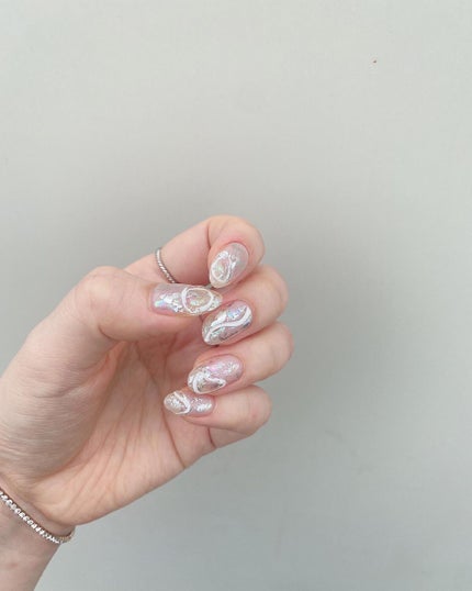 *chihiro.💐🎀 on LIPS 「🫧#クリアネイル#ニュアンスネイル#シルバーネイル#102ch..」(1枚目)
