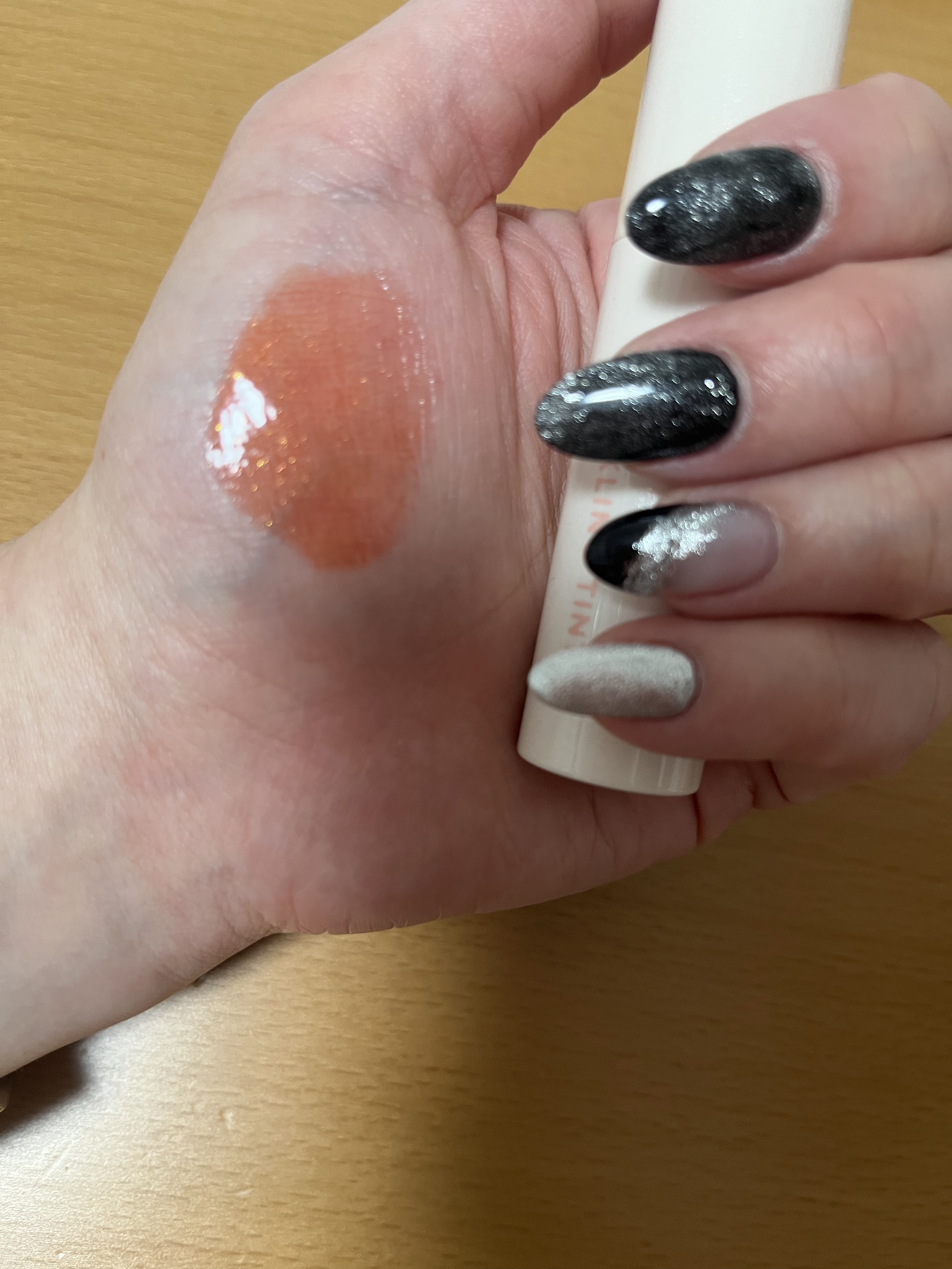 アピュー ジューシーパン スパークリングティント JOR01 おすましマーマレード/A’pieu/口紅を使ったクチコミ（3枚目）