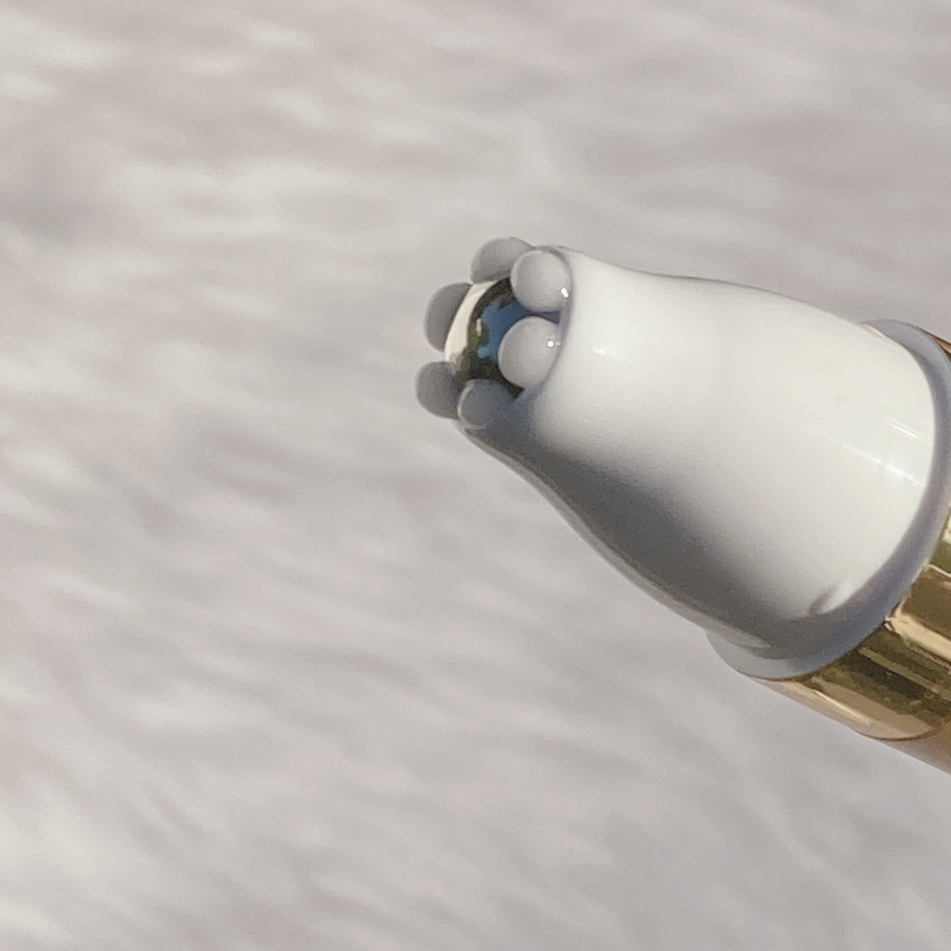 V9ビタミンアンプルロールオンアイクリームクリア/JMsolution/アイケア・アイクリームを使ったクチコミ（3枚目）