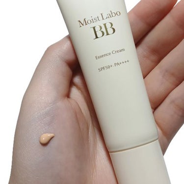 Moist Labo モイストラボ BBエッセンスクリームのクチコミ「
1つで美容液・クリーム・UVカット・化粧下地・
コンシーラー・ファンデーションの6つの効果
.....」（3枚目）