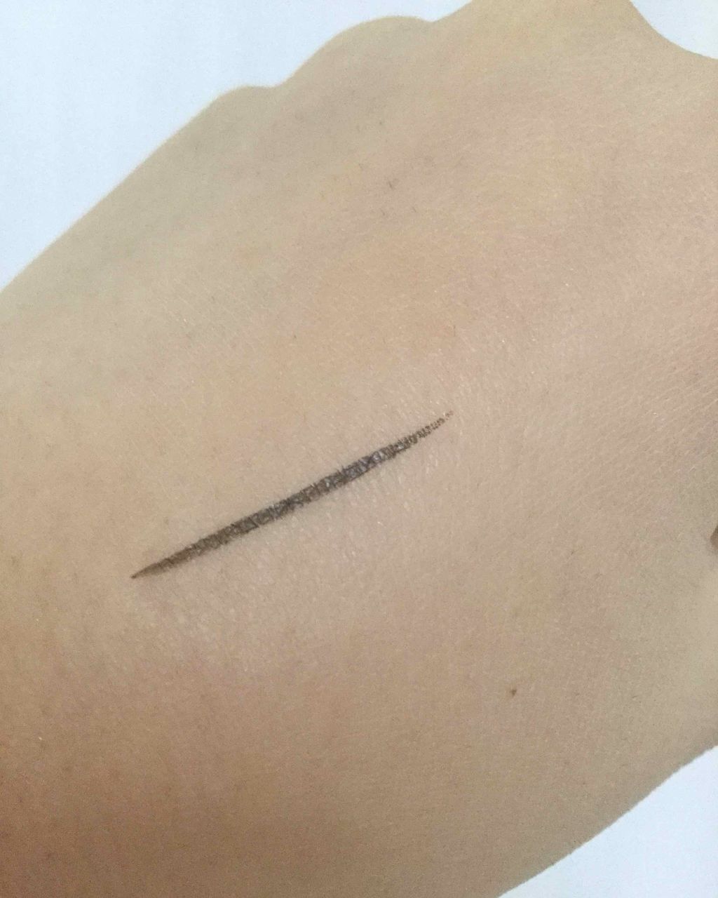 ラブ・ライナー リキッドアイライナーR3/ラブ・ライナー/リキッドアイライナーを使ったクチコミ(2枚目)