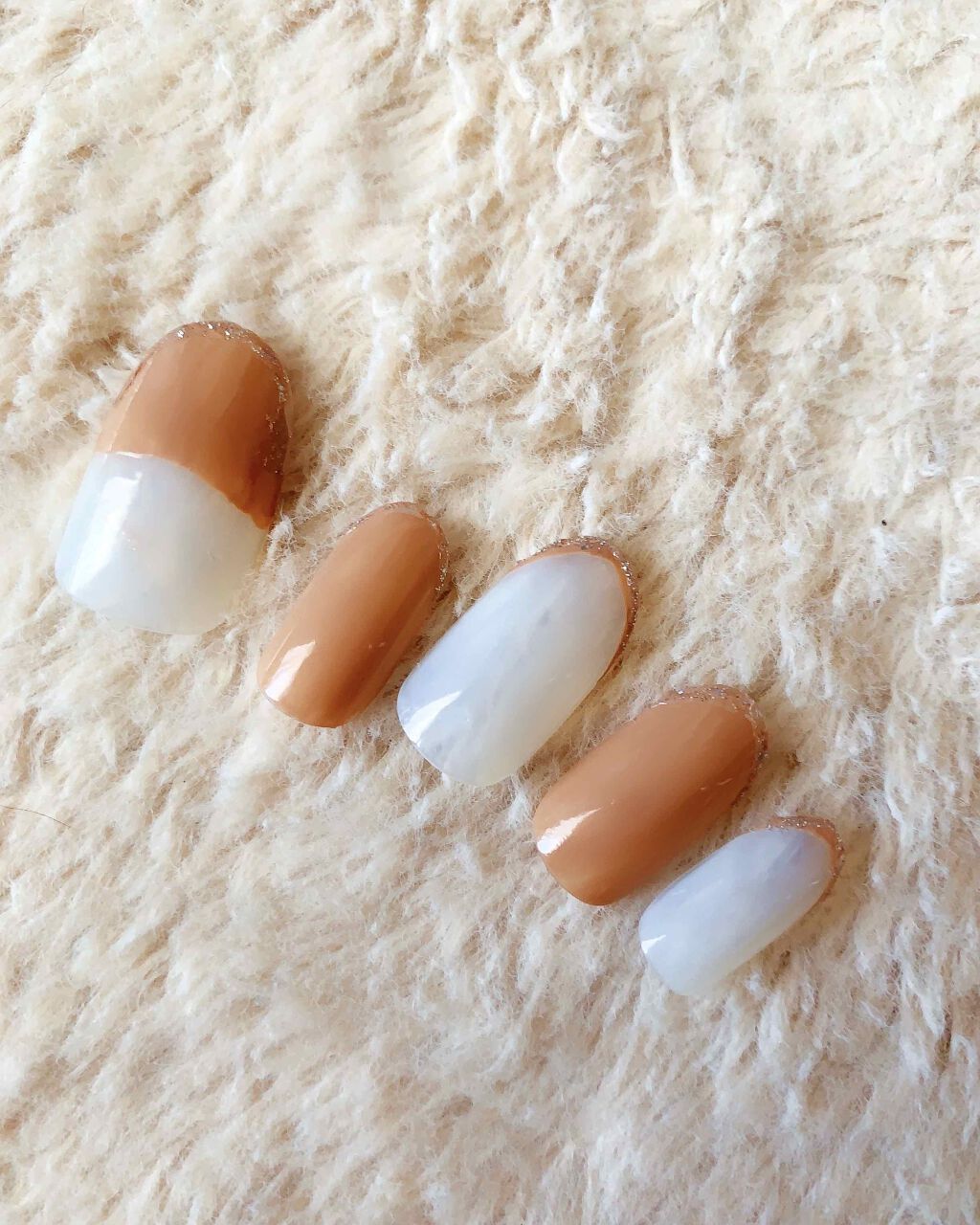 gene TOKYO ネイル キャメル/DAISO/マニキュアを使ったクチコミ（2枚目）