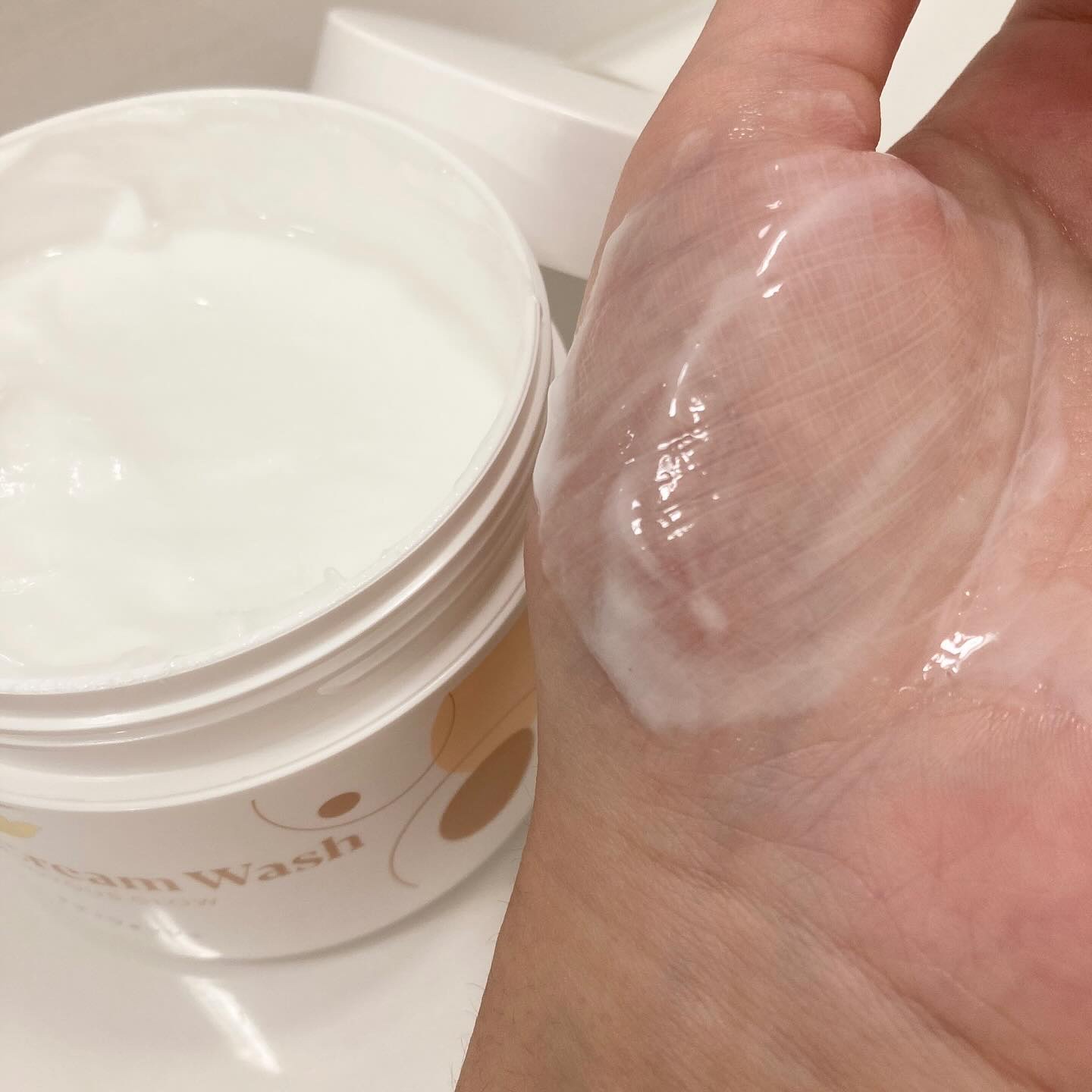 ダヴ クリームボディウォッシュ ジョイアスグロウ/ダヴ/ボディソープを使ったクチコミ（3枚目）