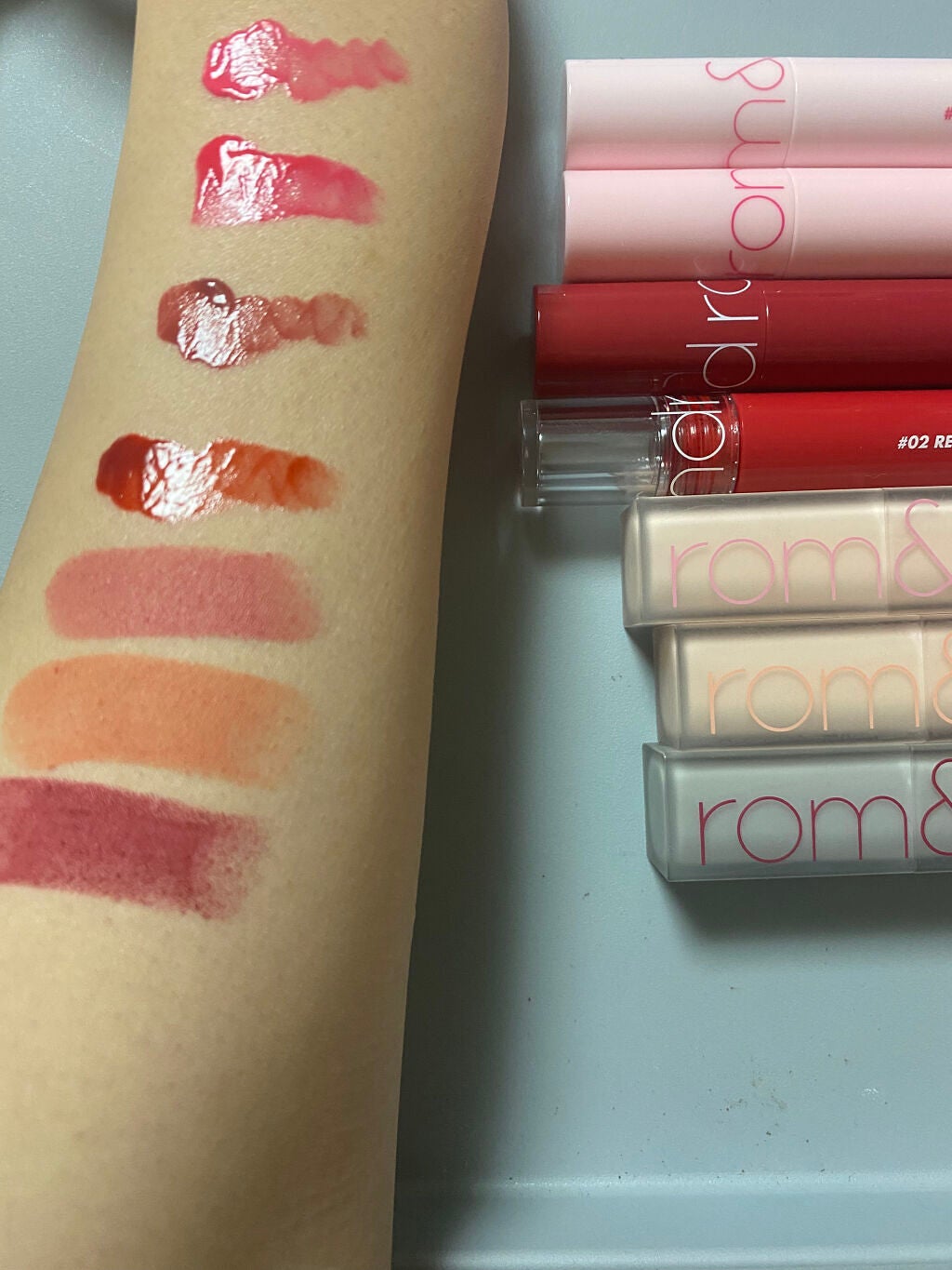 ジューシーラスティングティント/rom&nd/リップティントを使ったクチコミ(3枚目)