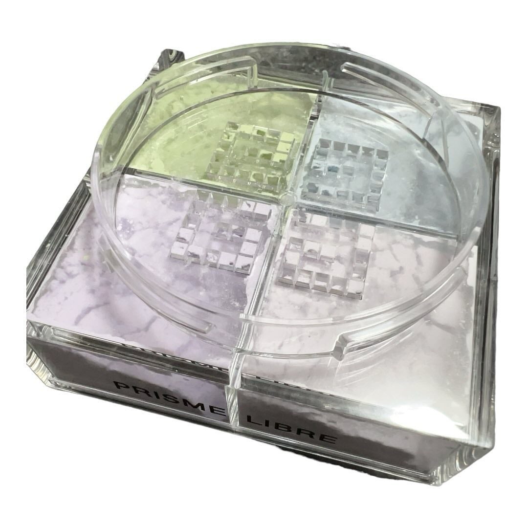 プリズム・リーブル/GIVENCHY/ルースパウダーを使ったクチコミ(3枚目)