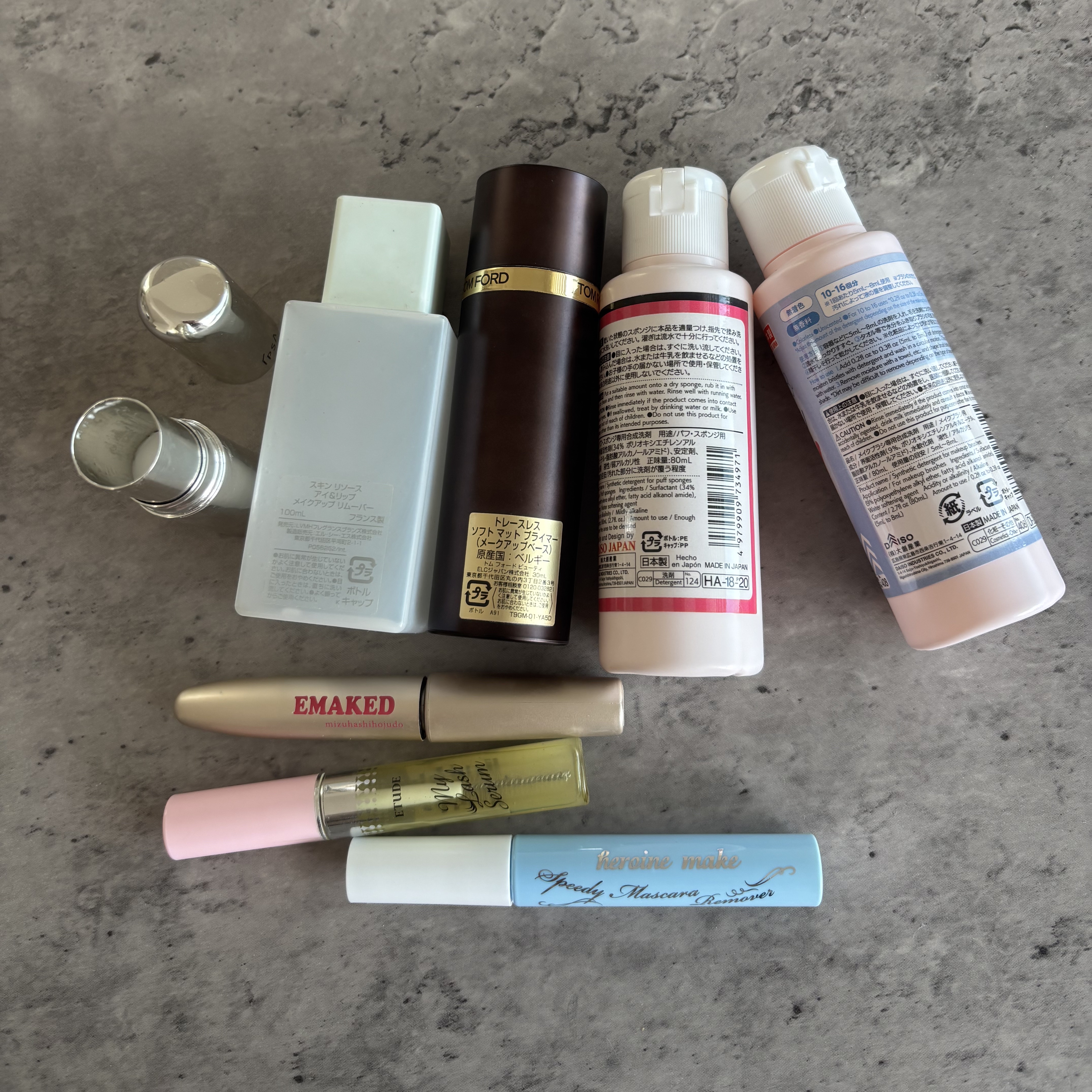 試してみた】トレースレスソフトマットプライマー TOM FORD