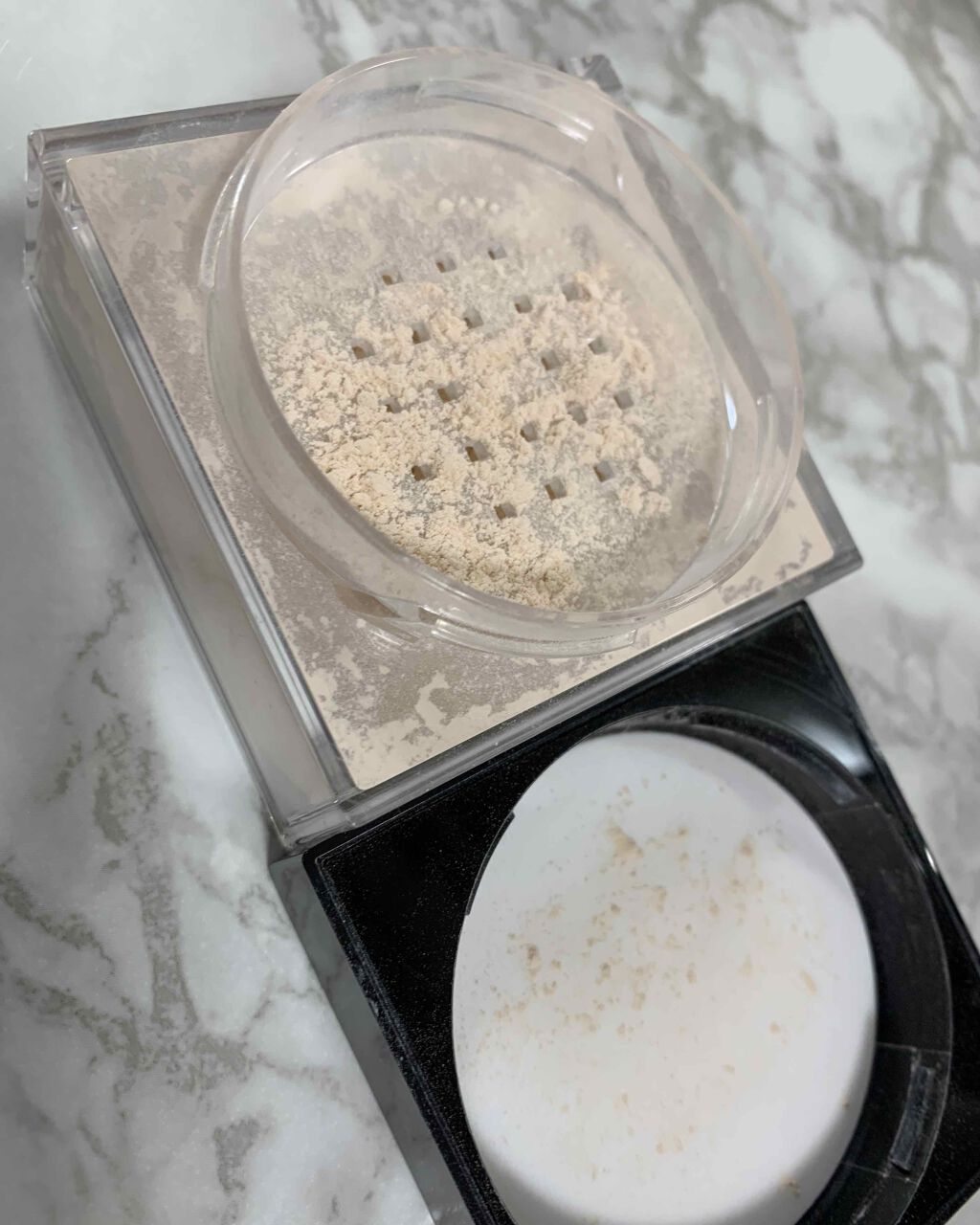 フィットミー ルースフィニッシングパウダー/MAYBELLINE NEW YORK/ルースパウダーを使ったクチコミ（2枚目）