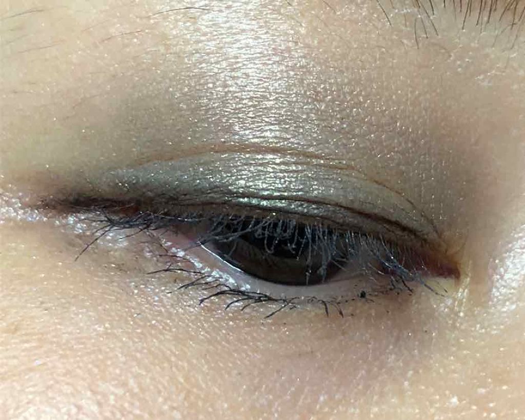 トーン タッチ アイズ/SUQQU/単色アイシャドウを使ったクチコミ(4枚目)