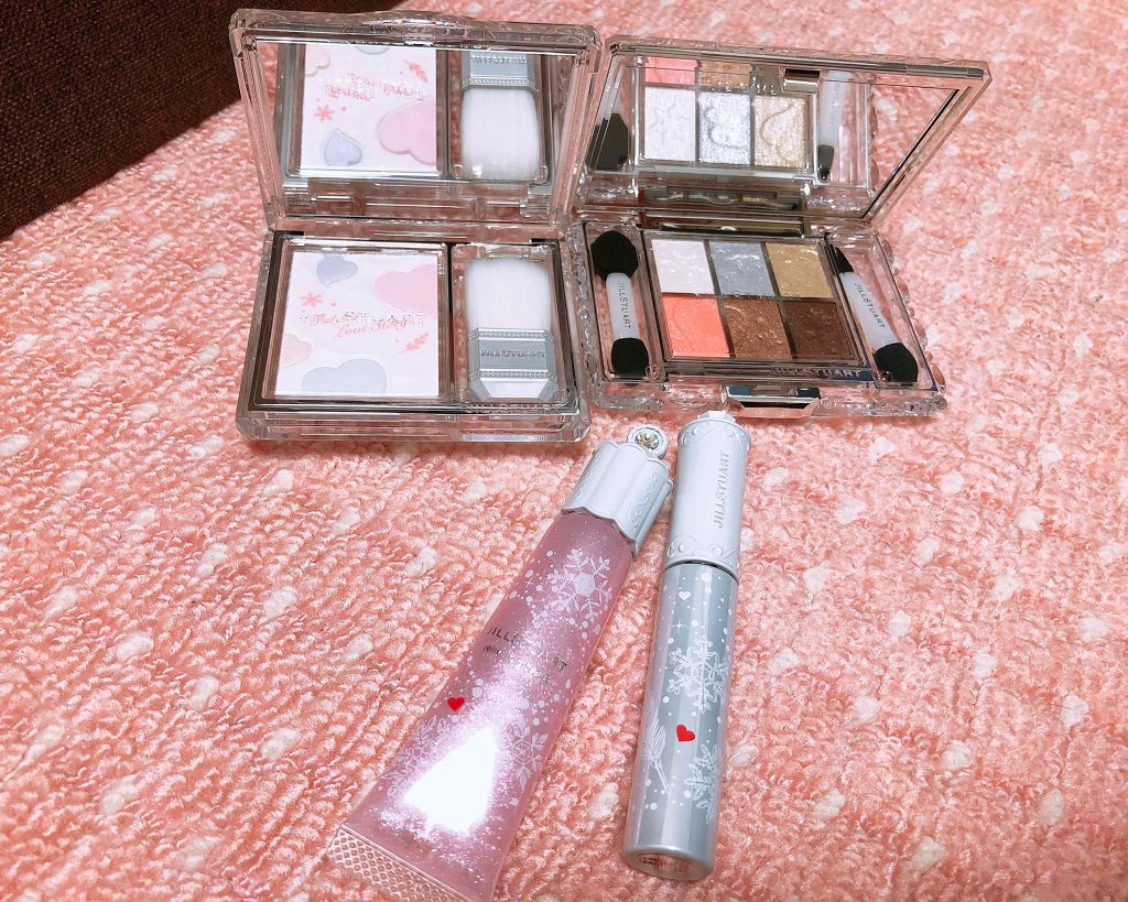 ホワイトラブストーリー コレクション (クリスマスコフレ 2018)/JILL STUART/メイクアップキットを使ったクチコミ(2枚目)