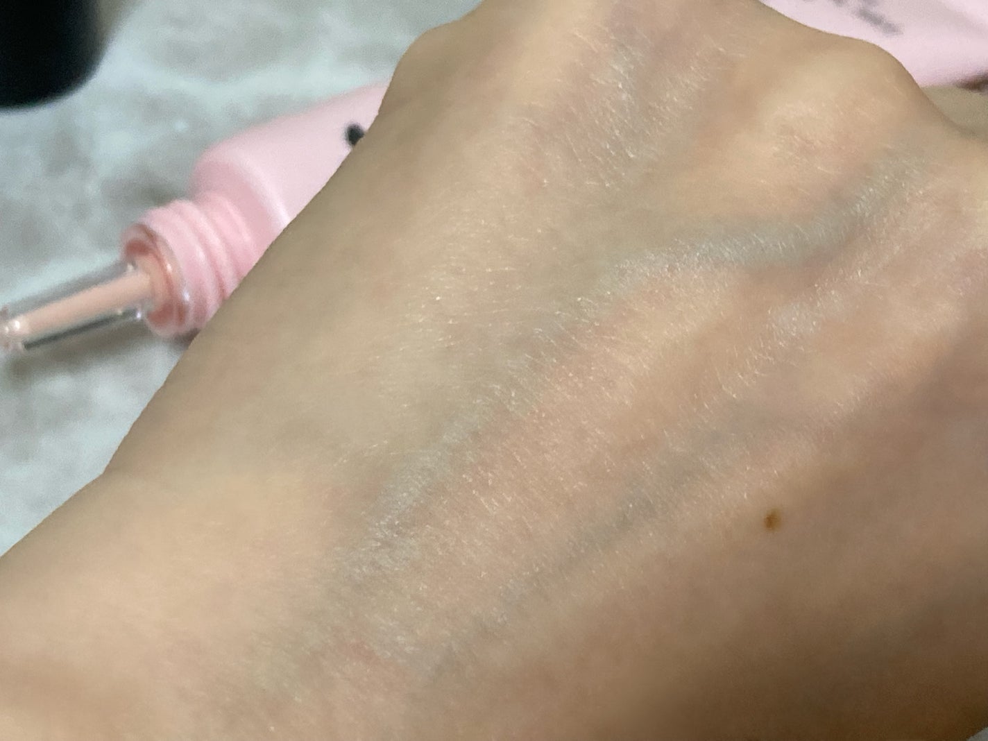 デリケートシルクベールアートプライマー/TFIT/化粧下地を使ったクチコミ(3枚目)