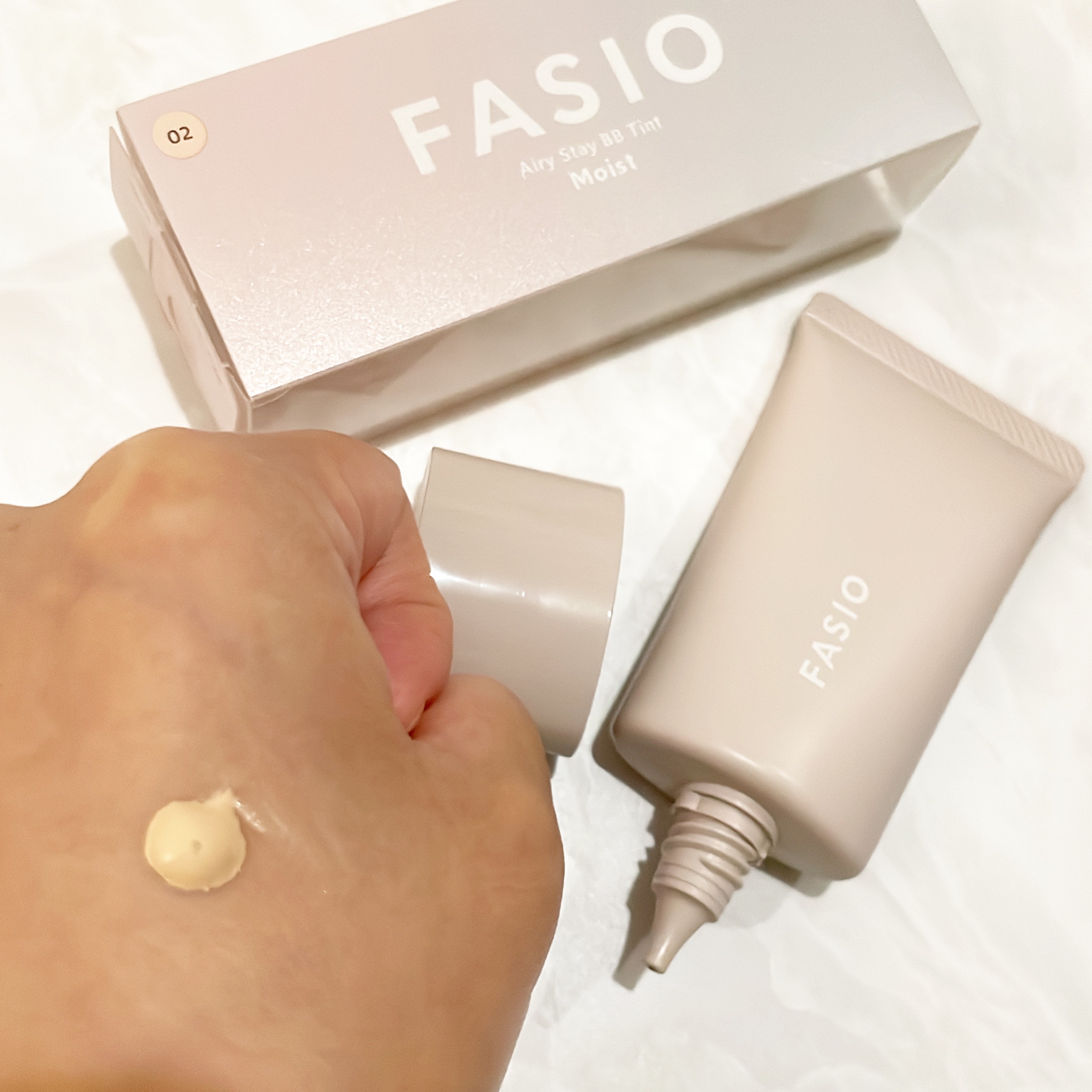 エアリーステイ BB ティント モイスト/FASIO/BBクリームを使ったクチコミ（3枚目）