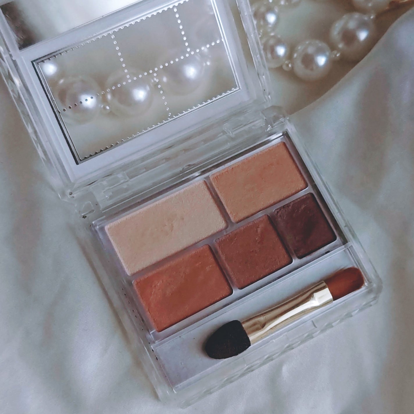 パーフェクトマルチアイズ/キャンメイク/アイシャドウパレットを使ったクチコミ(3枚目)