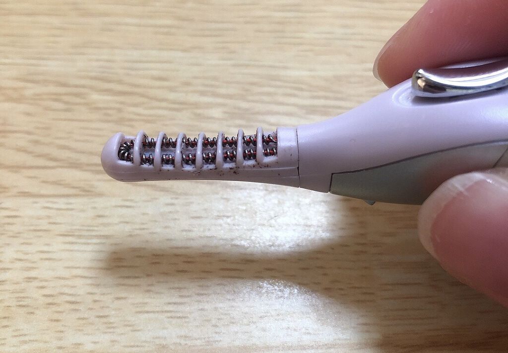 ミニホットアイラッシュカーラー/ニトリ/ホットビューラーを使ったクチコミ（2枚目）