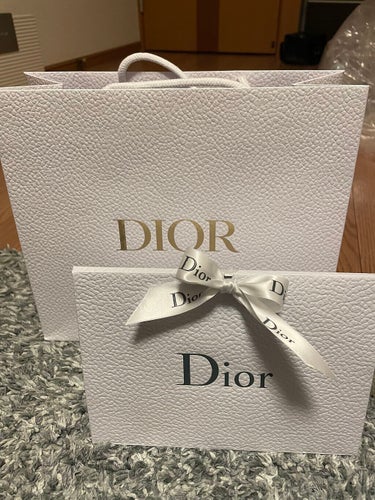 ルージュ ディオール 999V ベルベット<ニュー ルック エディション>（生産終了）/Dior/口紅を使ったクチコミ（1枚目）