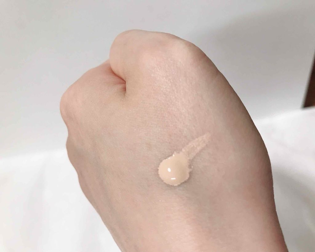 リクイド ファンデーション/レ・メルヴェイユーズ ラデュレ/リキッドファンデーションを使ったクチコミ（2枚目）