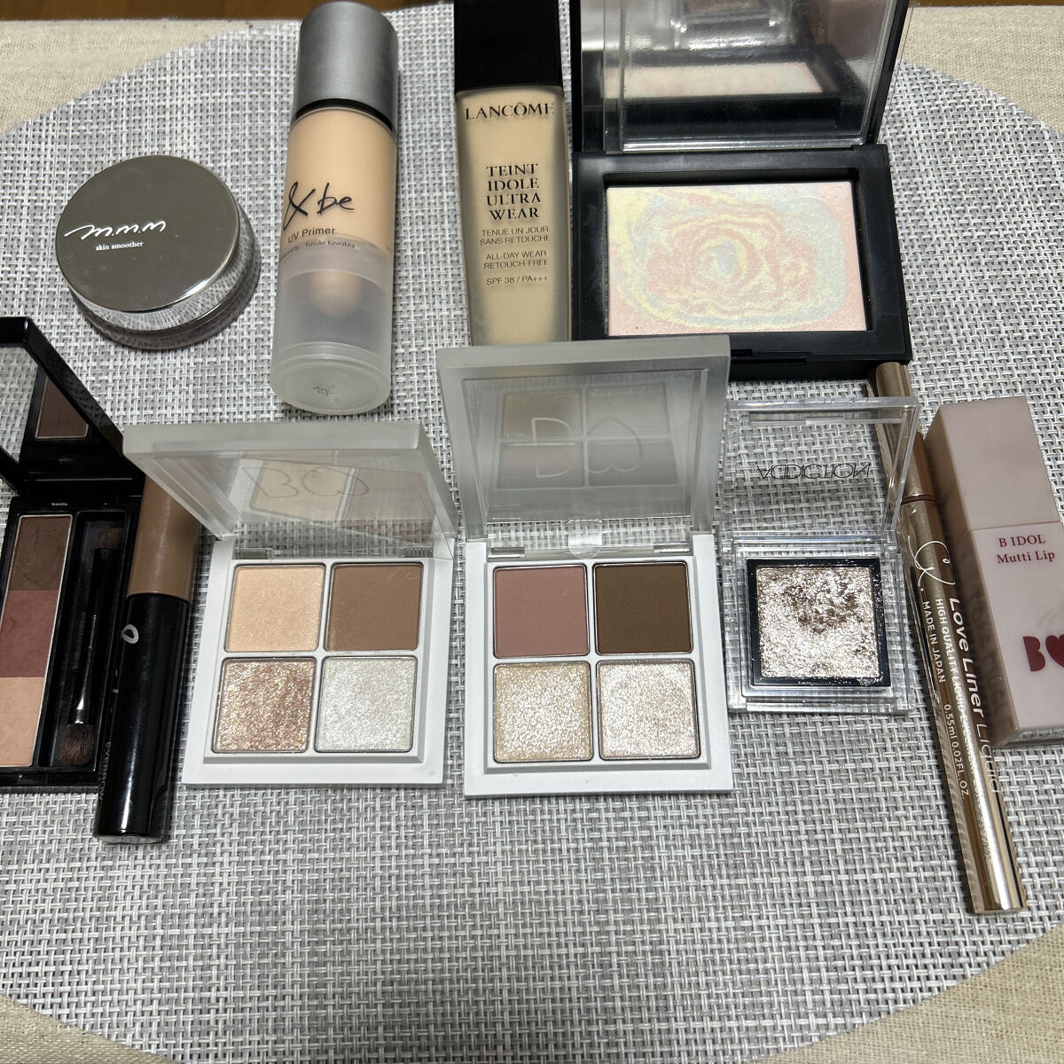 ライトリフレクティング プリズマティックパウダー/NARS/プレストパウダーを使ったクチコミ（2枚目）