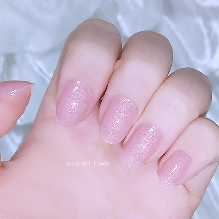 シンデレラネイル(切らなくていいジェルネイルシール)/mmme/ネイルシールを使ったクチコミ(1枚目)