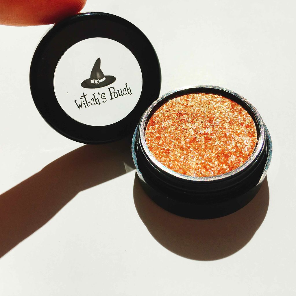 セルフィーフィックスピグメント/Witch's Pouch/単色アイシャドウを使ったクチコミ（1枚目）