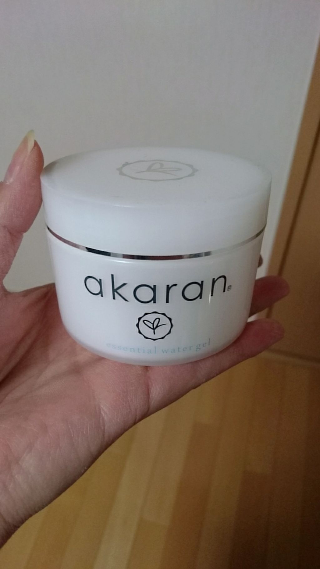 エッセンシャル ウォータージェル/アカラン/オールインワン化粧品を使ったクチコミ（1枚目）