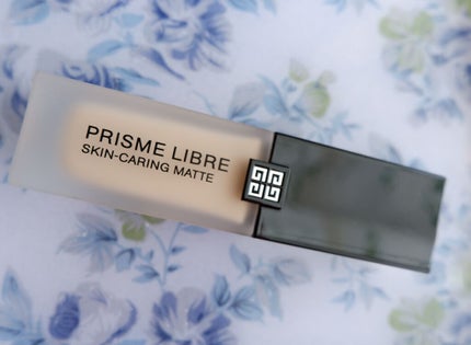 プリズム・リーブル・スキンケアリング・マット/GIVENCHY/リキッドファンデーションを使ったクチコミ(1枚目)