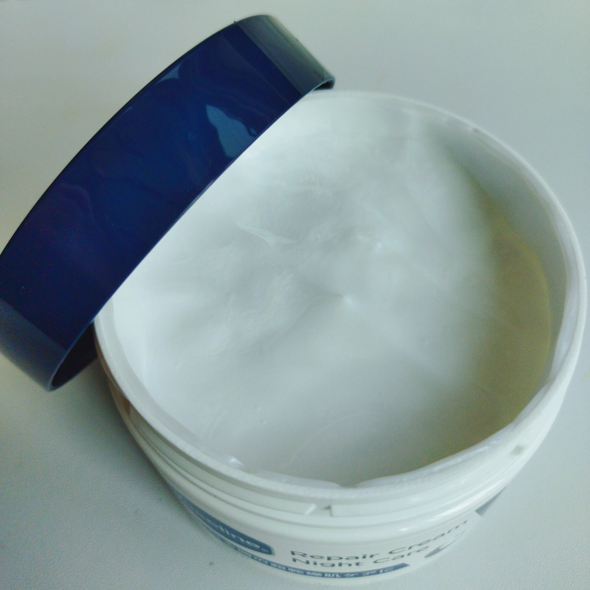 ヴァセリンリペアクリームナイトケア/ヴァセリン/ボディクリームを使ったクチコミ（3枚目）