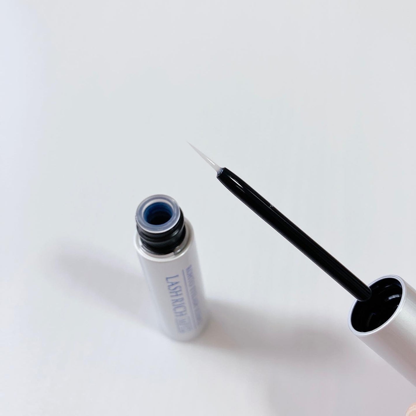 ラッシュリッチアイラッシュセラム/ロート製薬/まつげ美容液を使ったクチコミ(3枚目)