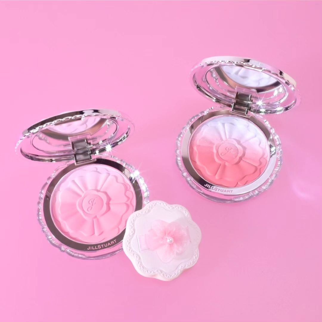 ジルスチュアート　パステルペタル ブラッシュ/JILL STUART/パウダーチークを使ったクチコミ（2枚目）