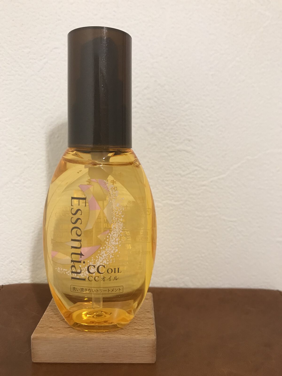 CCオイル/エッセンシャル/ヘアオイルを使ったクチコミ（1枚目）
