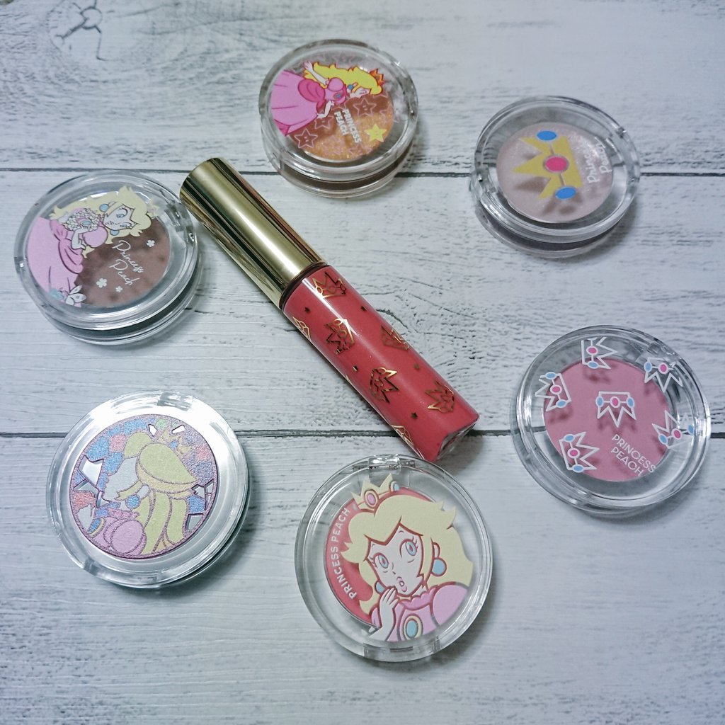 リップグロス スーパーマリオピーチ姫/クレアボーテ/リップグロスを使ったクチコミ(2枚目)