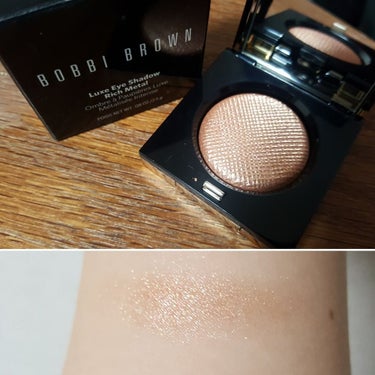 リュクスアイシャドウリッチメタル 01 ヒートレイ/BOBBI BROWN/パウダーアイシャドウを使ったクチコミ（1枚目）