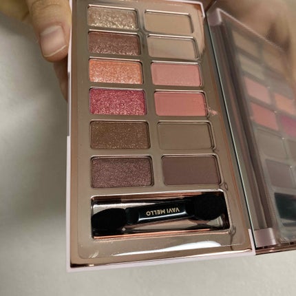 バレンタインボックス3ローズモーメント/VAVI MELLO/アイシャドウパレットを使ったクチコミ(3枚目)