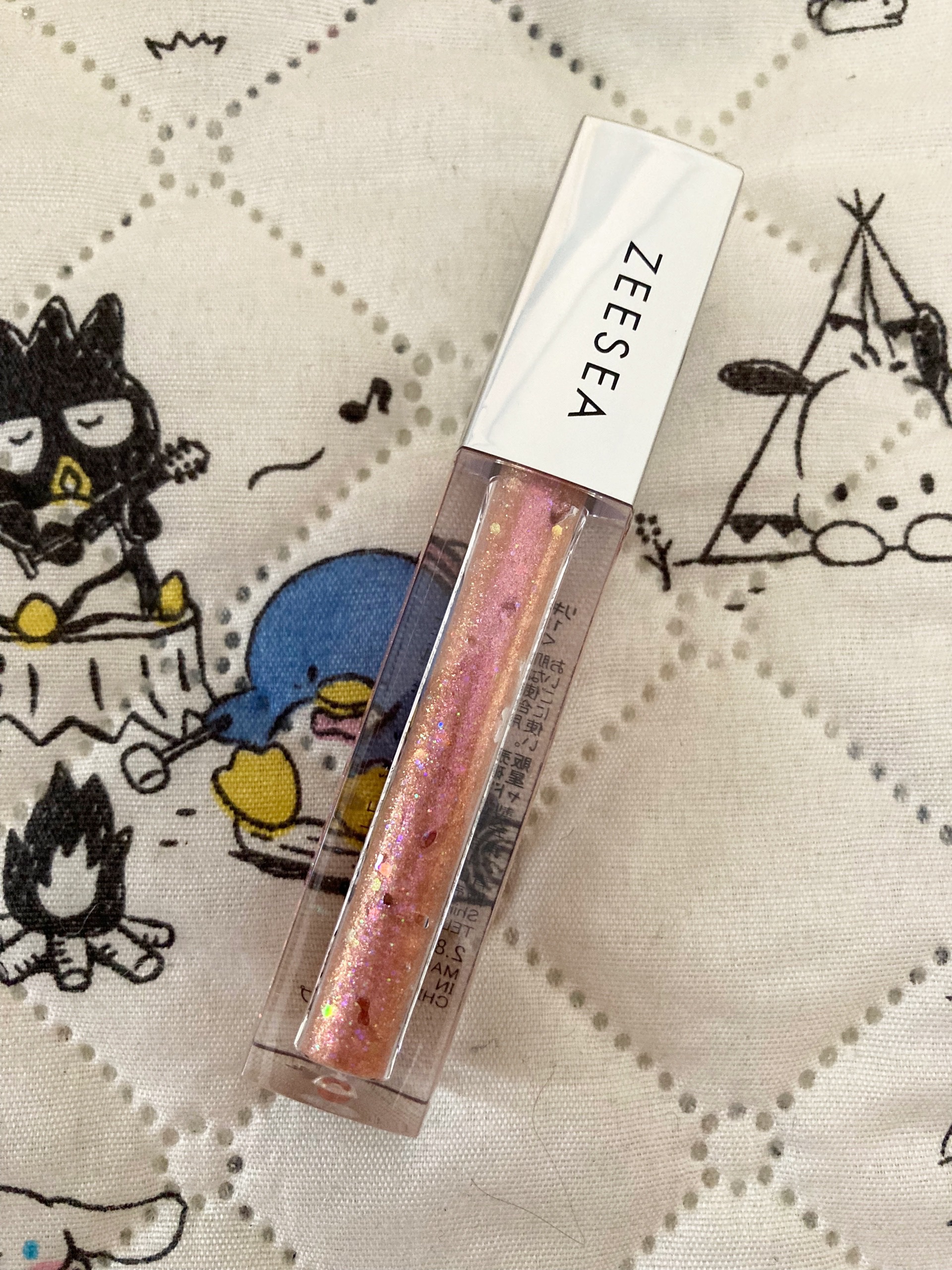 ダイヤモンドシリーズ 星空リキッドアイシャドウ/ZEESEA/リキッドアイシャドウを使ったクチコミ（2枚目）