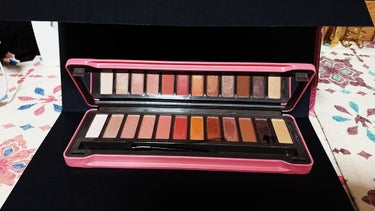 BYS EYESHADOW PALETTE PEACH/BYS/パウダーアイシャドウを使ったクチコミ（2枚目）