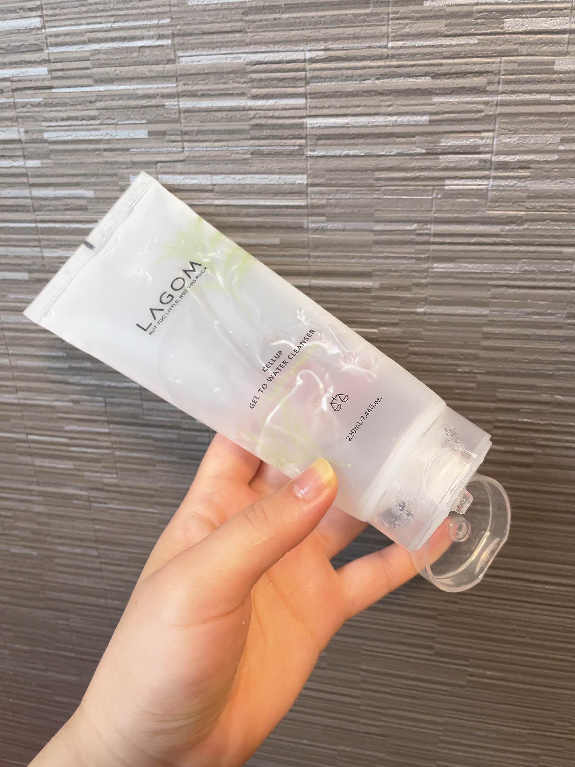 ラゴム ジェルトゥウォーター クレンザー(朝用洗顔)/LAGOM /その他洗顔料を使ったクチコミ（2枚目）