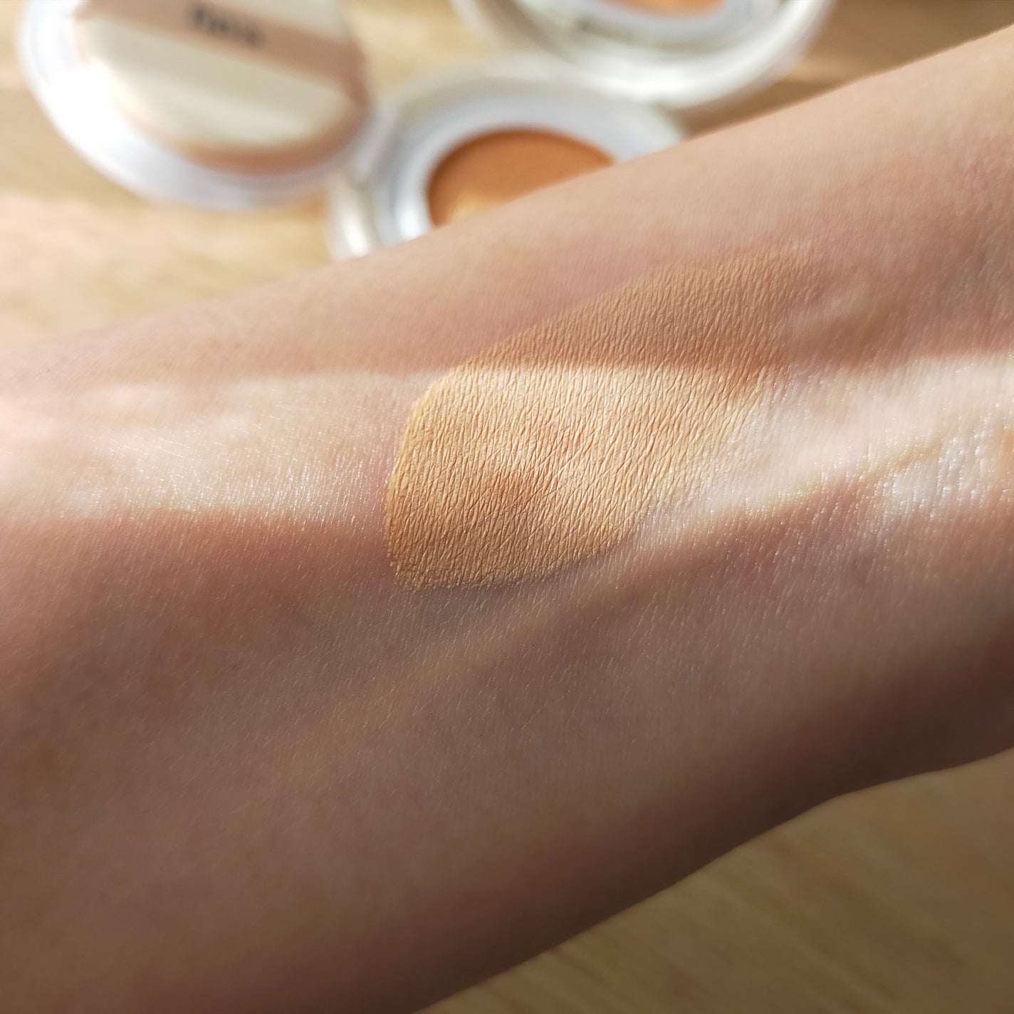 カーミンググロウアップクッションファンデーション/favs/リキッドファンデーションを使ったクチコミ(3枚目)