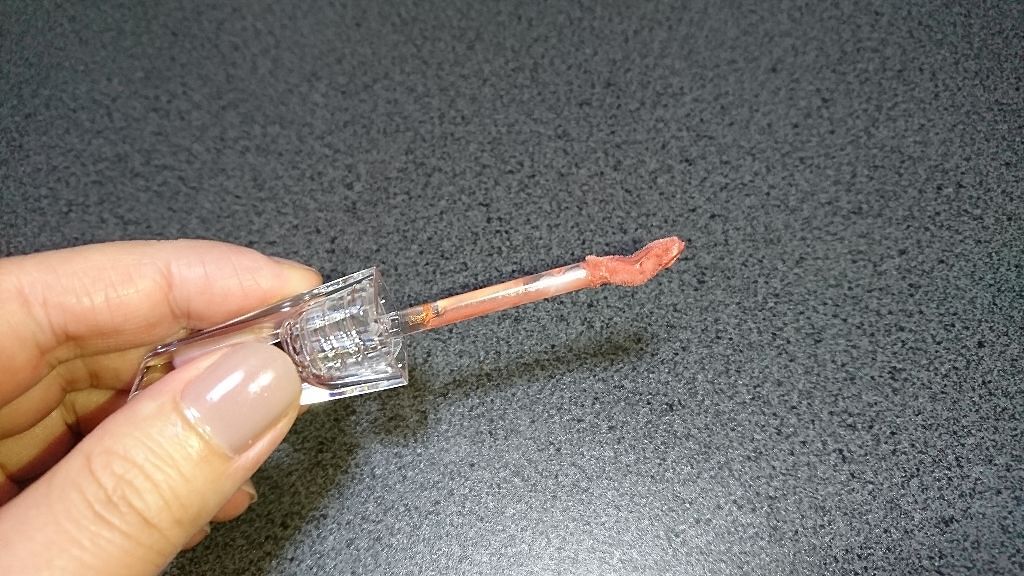 38°C / 99°F リップトリートメント (リップ美容液)/UZU BY FLOWFUSHI/リップケアを使ったクチコミ(2枚目)