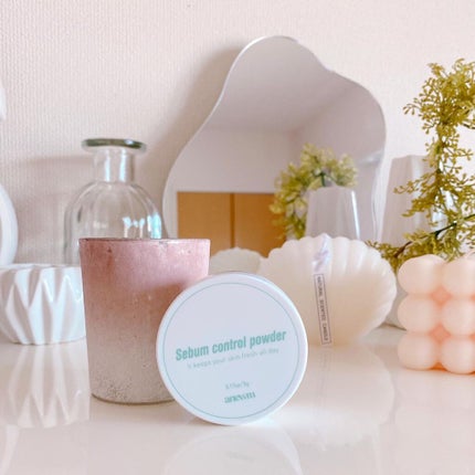 アニューム セバム コントロール パウダー/saat insight/ルースパウダーを使ったクチコミ(7枚目)