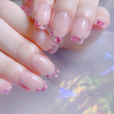 なかやまちえこ on LIPS 「とうめいとおはな🪄⠀⠀@aby_sharenail⠀#nail..」（1枚目）