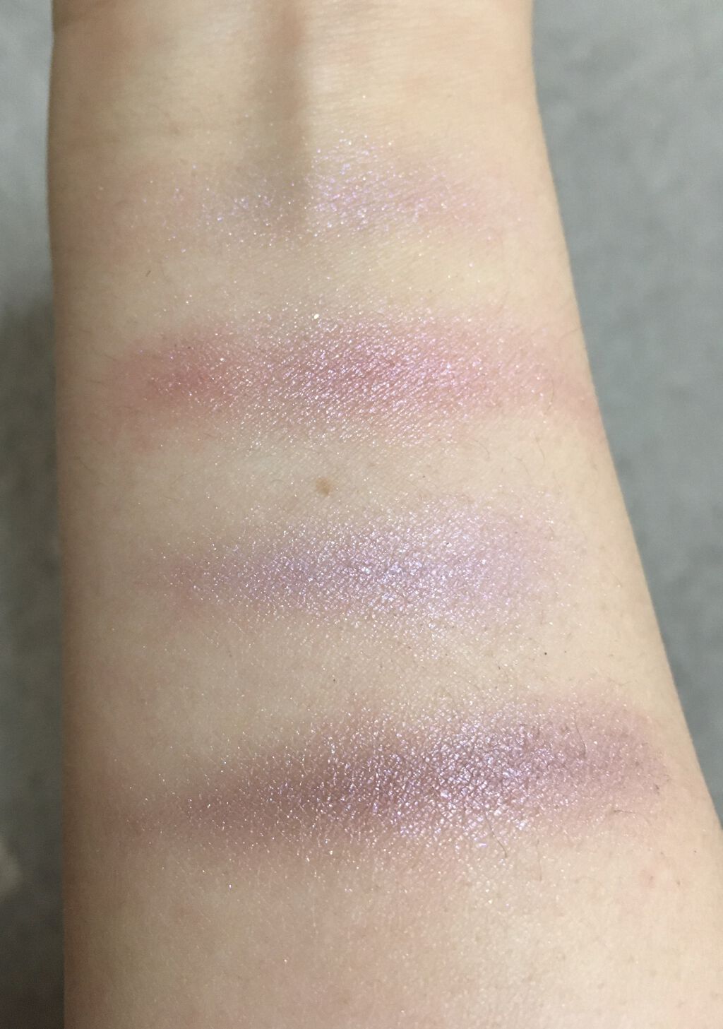 エターナルクチュール アイズ シマー ペタルグロウ/JILL STUART/アイシャドウパレットを使ったクチコミ（2枚目）