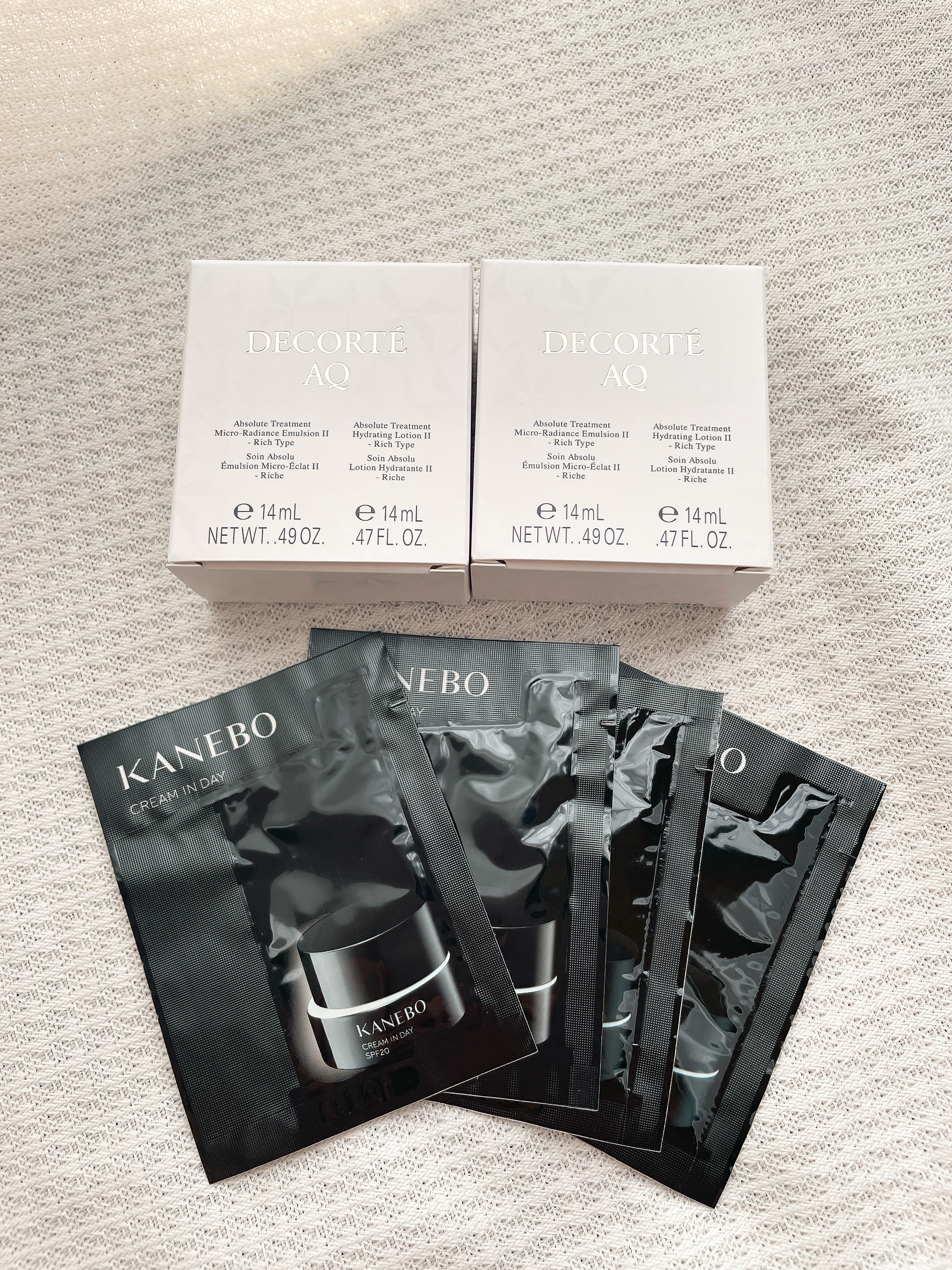 AQ ラディアンス ウォータリー ジェル クレンジング/DECORTÉ/クレンジングジェルを使ったクチコミ（2枚目）