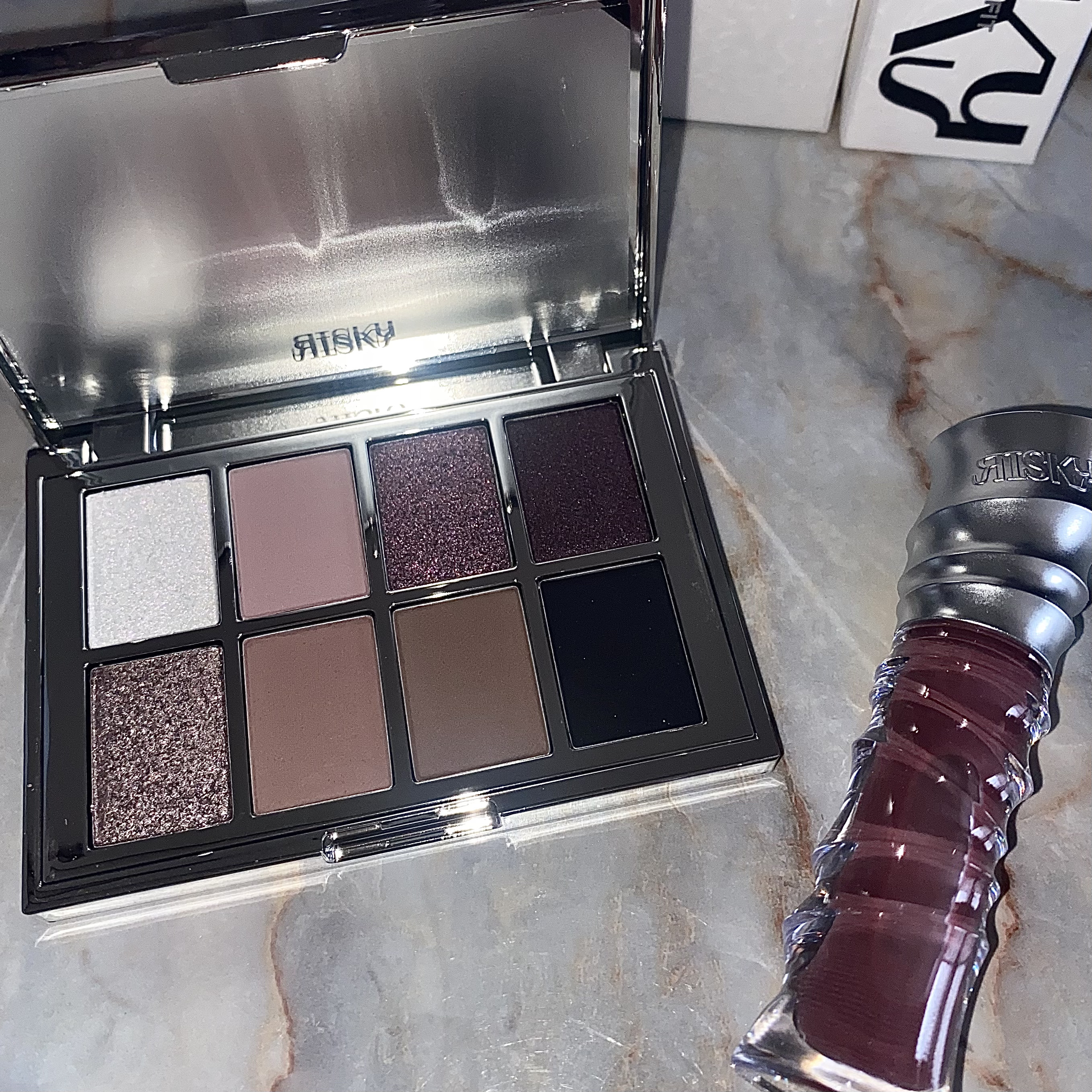 BE BOLD LIPGLOSS /RISKY /リップグロスを使ったクチコミ（1枚目）