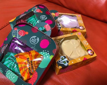 THE BODY SHOP バスボムのクチコミ「寒くなってきて
お風呂が楽しみな今日この頃。


お風呂でリラックスするために
THE BOD.....」（1枚目）