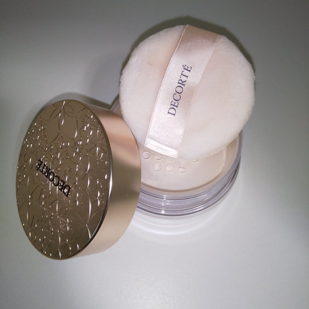 ラ プードル オートニュアンス/Elégance/プレストパウダーを使ったクチコミ（2枚目）