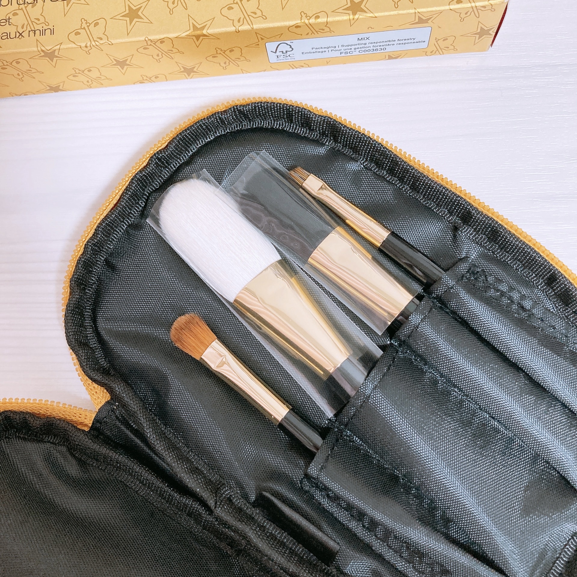 プレミアムブラシ セット（限定）/shu uemura/メイクブラシを使ったクチコミ（3枚目）