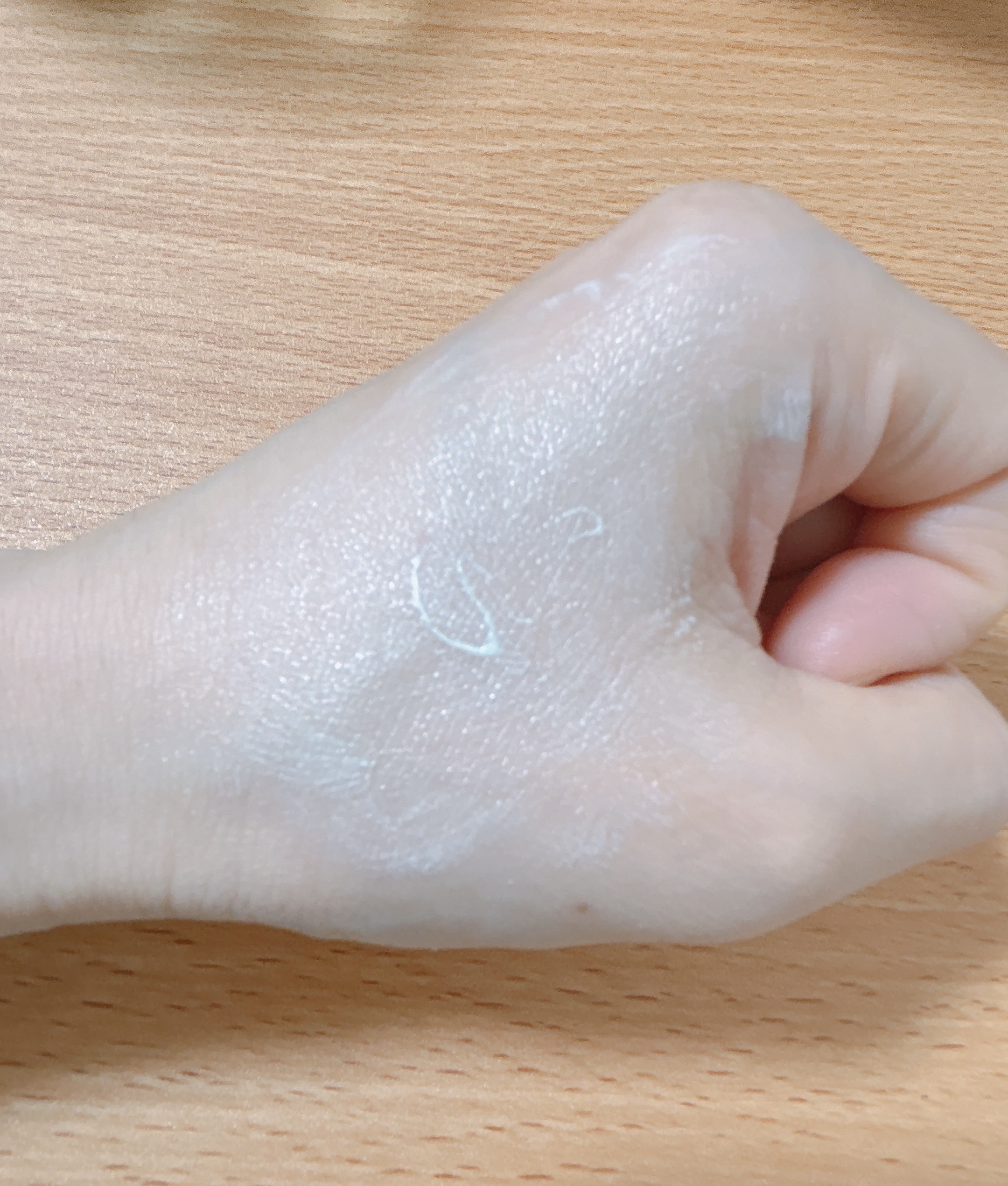 サンカットR トーンアップUV エッセンス/サンカット®/日焼け止めローションを使ったクチコミ（3枚目）